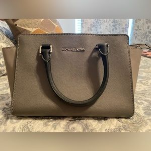Michael Kors small satchel heather gray